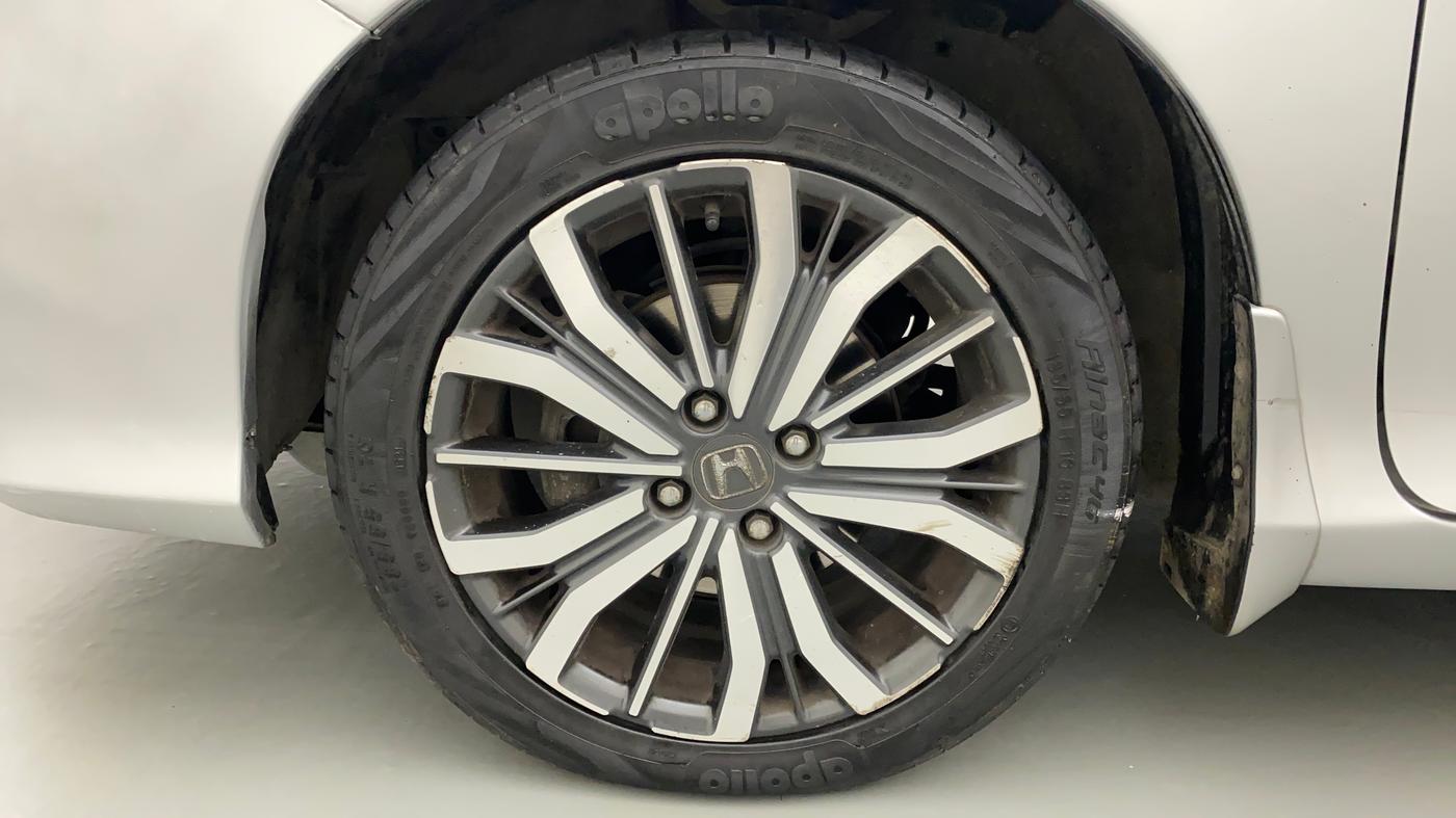 2017 Honda City 1.5L I-VTEC VX CVT, Petrol, Automatic, 1,02,825 km, Left Front Wheel