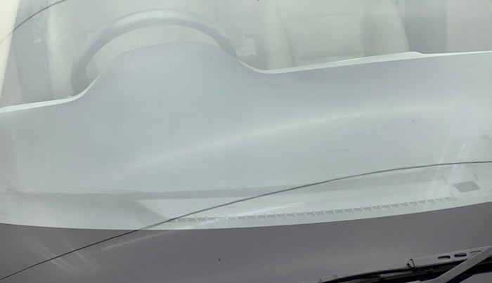 2017 Honda City 1.5L I-VTEC VX CVT, Petrol, Automatic, 1,02,825 km, Front windshield - Minor spot on windshield