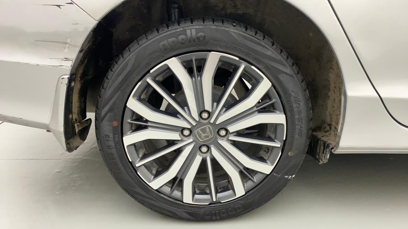 2017 Honda City 1.5L I-VTEC VX CVT, Petrol, Automatic, 1,02,825 km, Right Rear Wheel