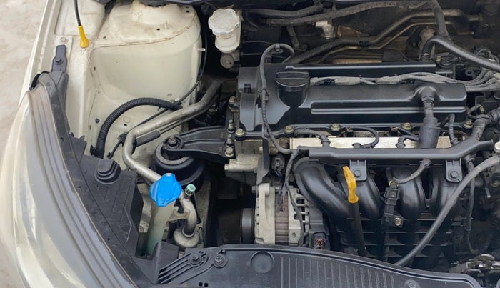 2012 Hyundai i20 ASTA 1.2, Petrol, Manual, 1,01,417 km, Engine View - Right