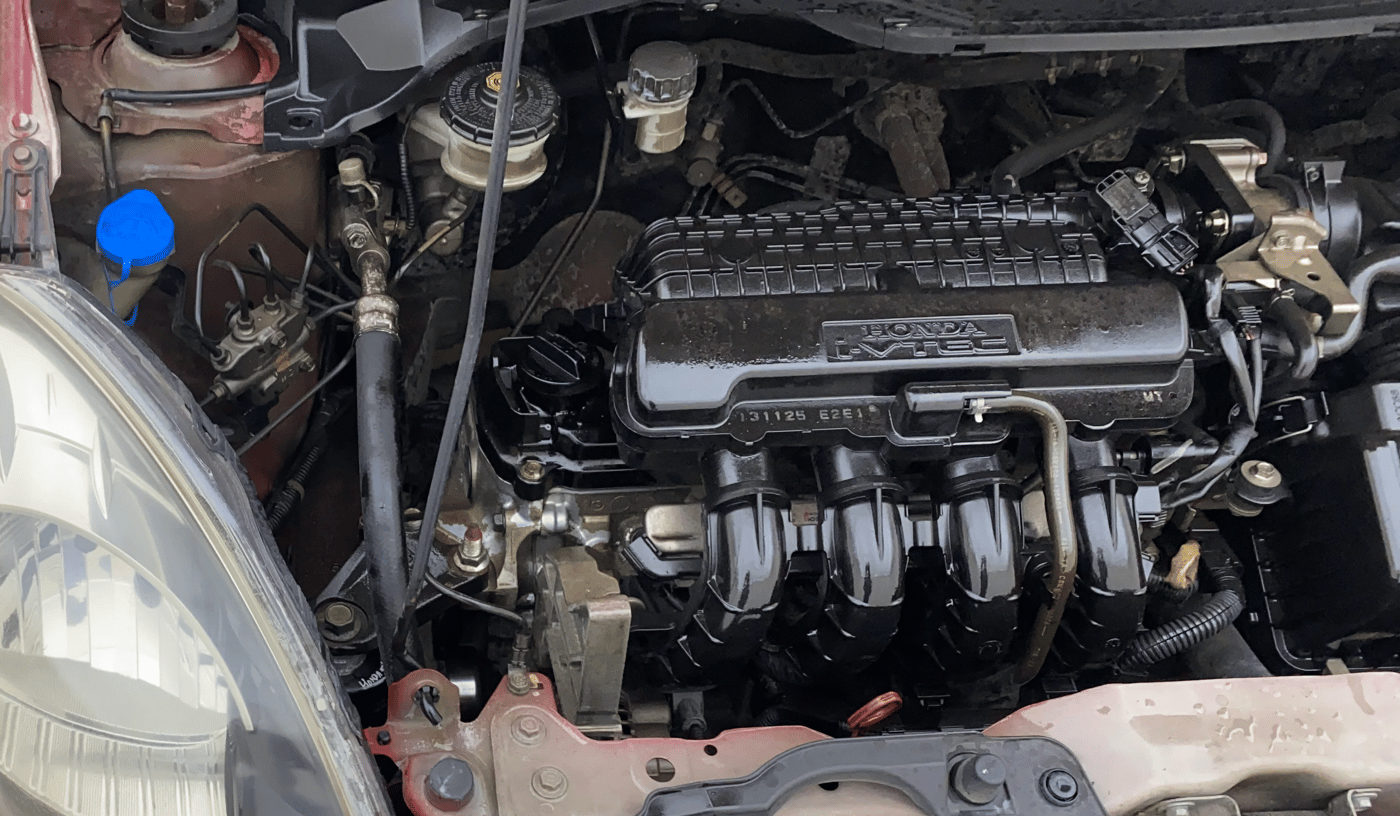 2013 Honda Brio S MT, Petrol, Manual, 79,394 km, Engine View - Right
