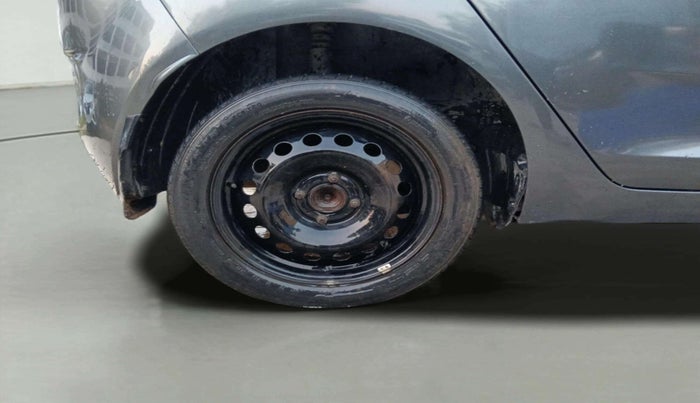 2022 Tata ALTROZ XM PETROL, Petrol, Manual, 62,427 km, Right Rear Wheel