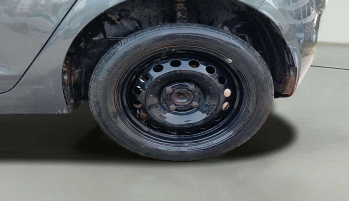 2022 Tata ALTROZ XM PETROL, Petrol, Manual, 62,427 km, Left Rear Wheel