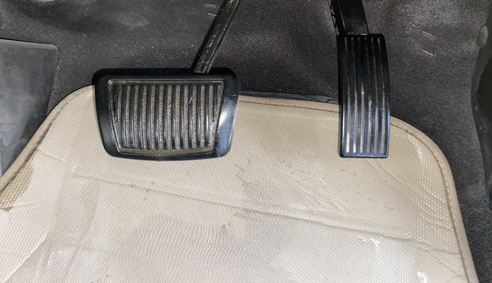 2016 Hyundai Verna 1.6 VTVT SX AT, Petrol, Automatic, 46,469 km, Pedals