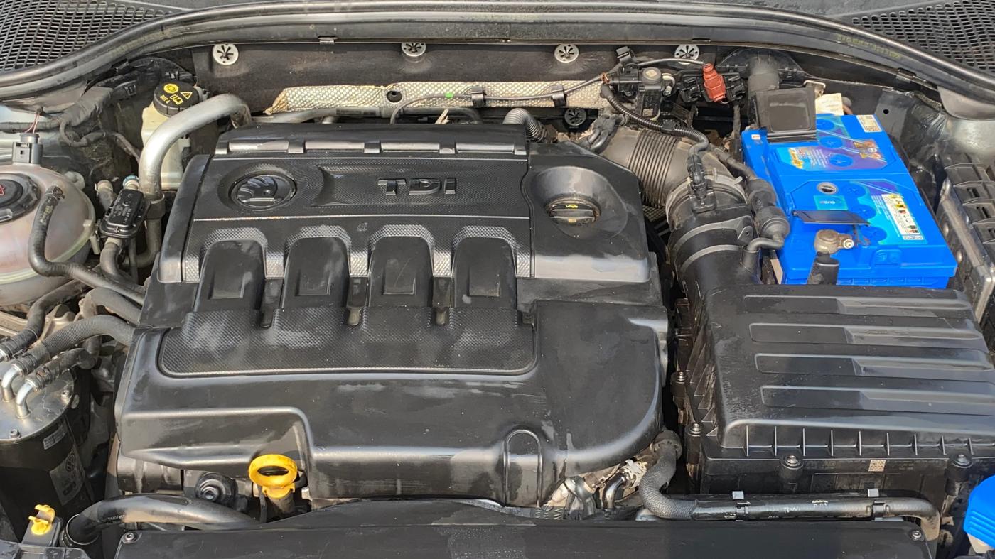 2018 Skoda Octavia 2.0 TDI L&K AT, Diesel, Automatic, 1,47,932 km, Engine View