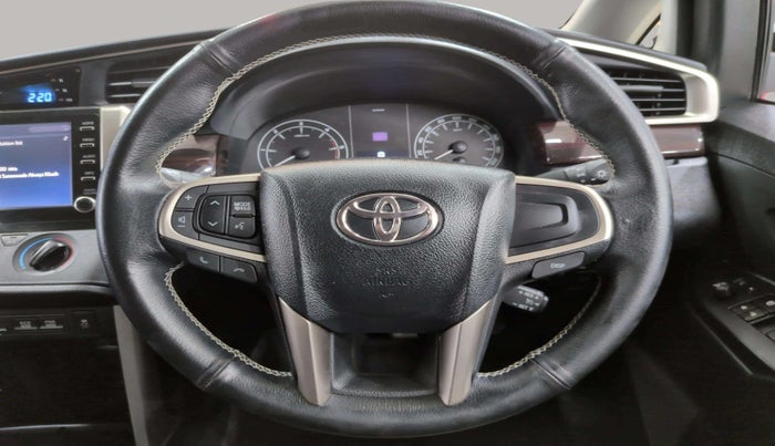 2021 Toyota Innova Crysta 2.4 GX AT 7 STR, Diesel, Automatic, 37,380 km, Steering Wheel Close Up