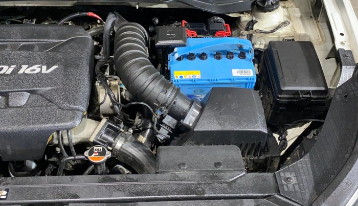 2019 Hyundai VENUE SX(O) 1.4 CRDI, Diesel, Manual, 64,290 km, Engine View - Left