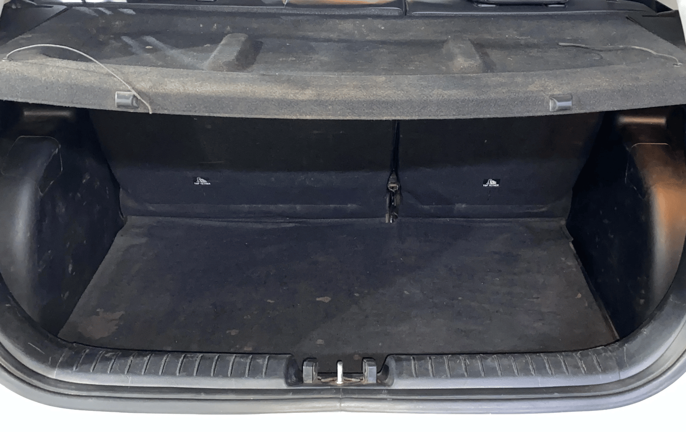 2019 Hyundai VENUE SX(O) 1.4 CRDI, Diesel, Manual, 64,290 km, Boot Inside