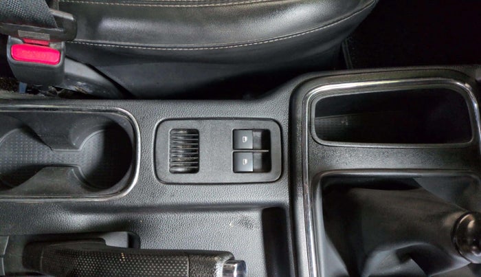 2024 Mahindra Thar LX D HT 2WD MT, Diesel, Manual, 36,893 km, Driver Side Door Panels Control