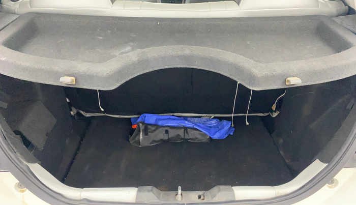 2018 Tata Tiago XZ PETROL, Petrol, Manual, 41,685 km, Boot Inside