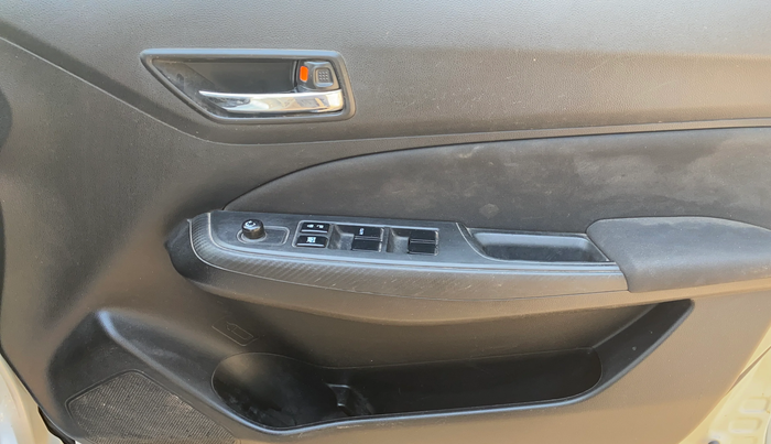 2023 Maruti Swift VXI, Petrol, Manual, 48,468 km, Driver Side Door Panels Control