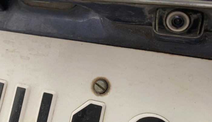 2014 Hyundai Xcent SX AT 1.2 (O), CNG, Automatic, 1,20,410 km, Parking Camera