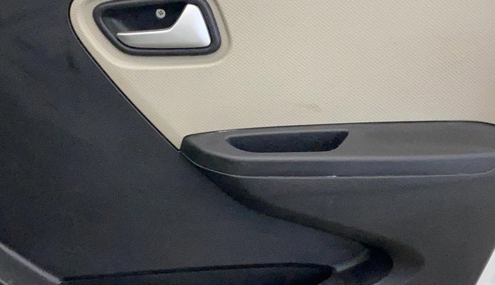 2020 Maruti Alto LXI, Petrol, Manual, 36,707 km, Driver Side Door Panels Control