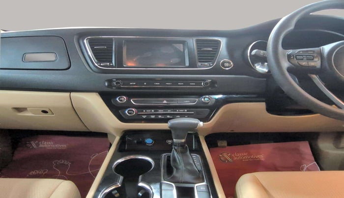 2020 KIA CARNIVAL PREMIUM 2.2 7 STR, Diesel, Automatic, 65,388 km, Air Conditioner