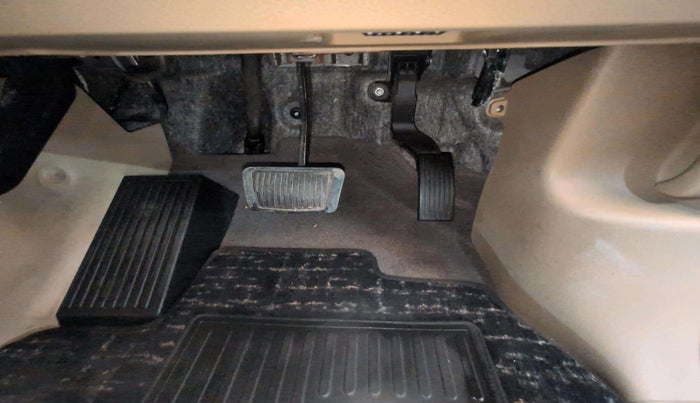 2020 KIA CARNIVAL PREMIUM 2.2 7 STR, Diesel, Automatic, 65,388 km, Pedals