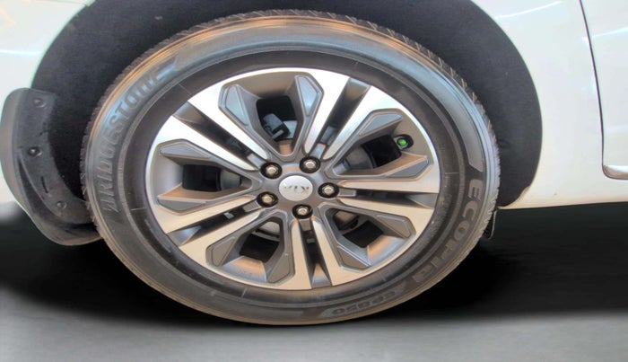 2020 KIA CARNIVAL PREMIUM 2.2 7 STR, Diesel, Automatic, 65,388 km, Right Rear Wheel