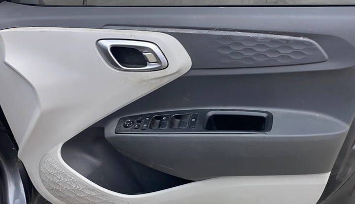 2019 Hyundai GRAND I10 NIOS SPORTZ AMT 1.2 KAPPA VTVT, Petrol, Automatic, 44,884 km, Driver Side Door Panels Control