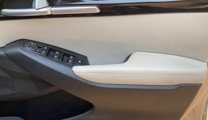 2020 KIA SELTOS HTX 1.5 PETROL, Petrol, Manual, 48,426 km, Driver Side Door Panels Control