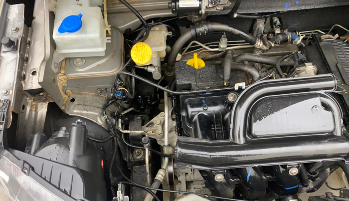 2019 Renault Kwid CLIMBER 1.0 AMT, Petrol, Automatic, 63,398 km, Engine View - Right