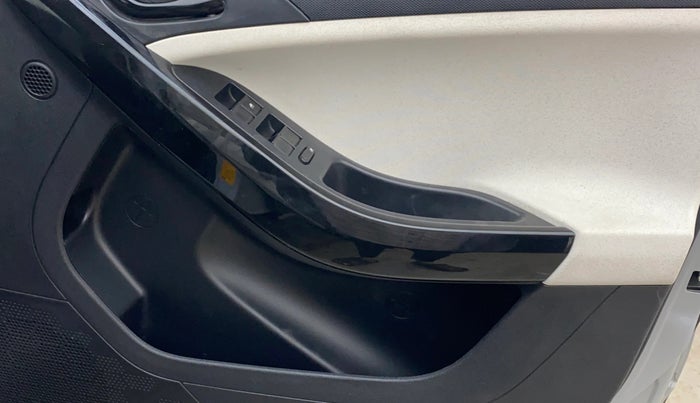 2024 Tata NEXON Pure 1.2 Petrol 6AMT, Petrol, Manual, 7,247 km, Driver Side Door Panels Control