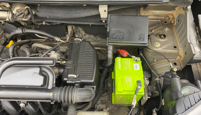 2018 Renault Kwid RXT 1.0, Petrol, Manual, 74,341 km, Engine View - Left