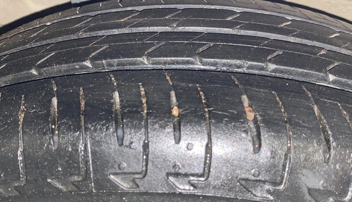 2019 Maruti IGNIS DELTA 1.2, Petrol, Manual, 24,201 km, Right Rear Tyre Tread