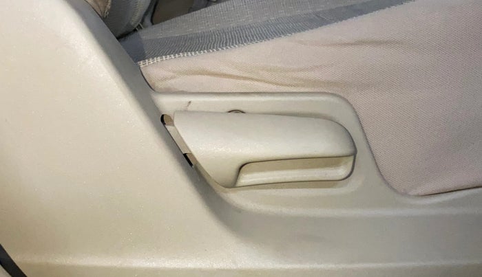 2016 Maruti Swift Dzire VXI, Petrol, Manual, 83,883 km, Driver Side Adjustment Panel