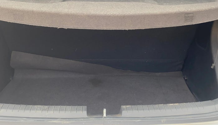 2016 Hyundai Elite i20 MAGNA 1.2, Petrol, Manual, 44,483 km, Boot Inside