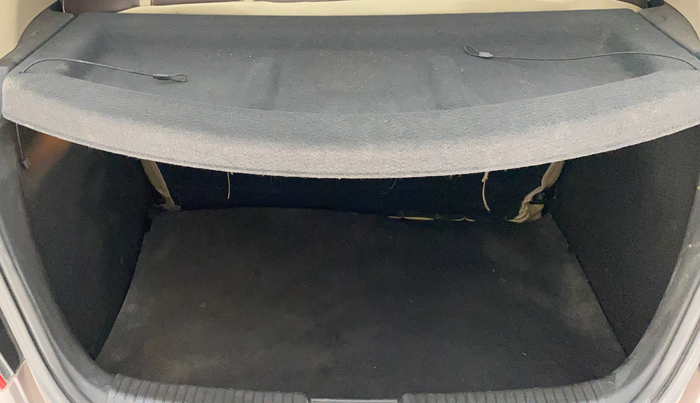 2012 Hyundai i20 MAGNA 1.2, Petrol, Manual, 30,545 km, Boot Inside