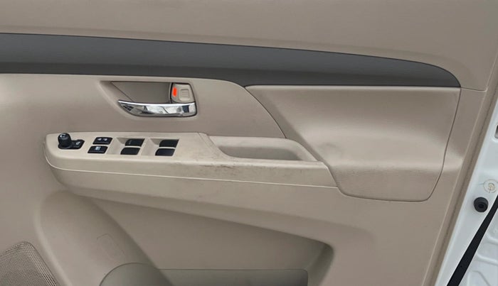 2024 Maruti Ertiga VXi (O), Petrol, Manual, 34,968 km, Driver Side Door Panels Control
