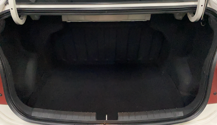 2015 Hyundai Xcent SX 1.2, Petrol, Manual, 62,843 km, Boot Inside