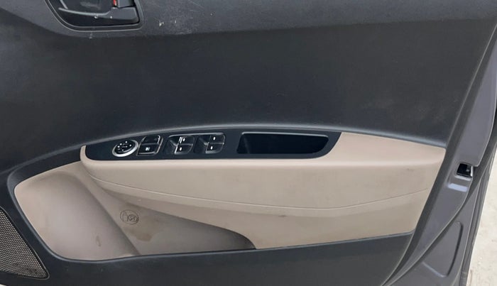 2014 Hyundai Grand i10 MAGNA 1.2 KAPPA VTVT, Petrol, Manual, 81,491 km, Driver Side Door Panels Control