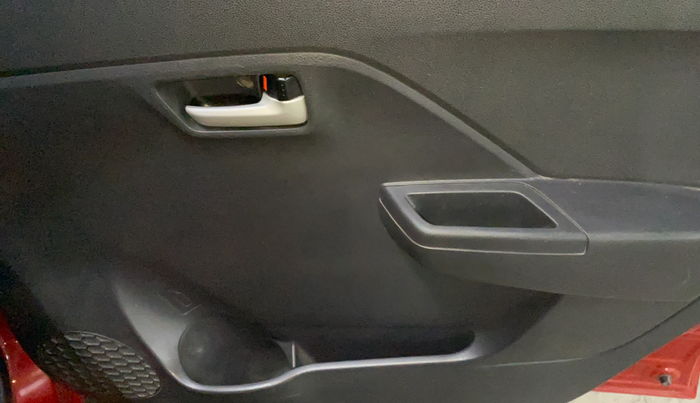 2022 Maruti Alto K10 VXI PLUS, Petrol, Manual, 38,696 km, Driver Side Door Panels Control