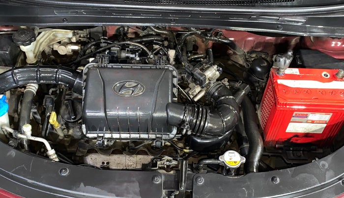 2014 Hyundai i10 MAGNA 1.1, Petrol, Manual, 43,999 km, Engine View