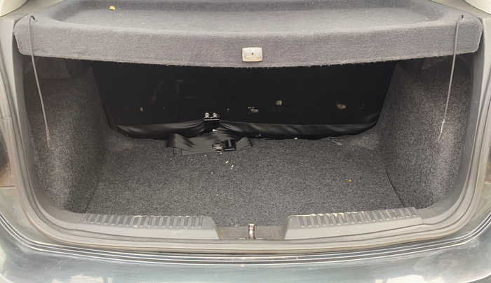 2018 Volkswagen Polo COMFORTLINE 1.0L MPI, Petrol, Manual, 28,870 km, Boot Inside