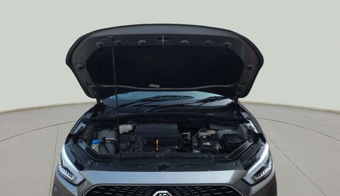 2023 MG ASTOR STYLE 1.5 MT, Petrol, Manual, 23,668 km, Open Bonet