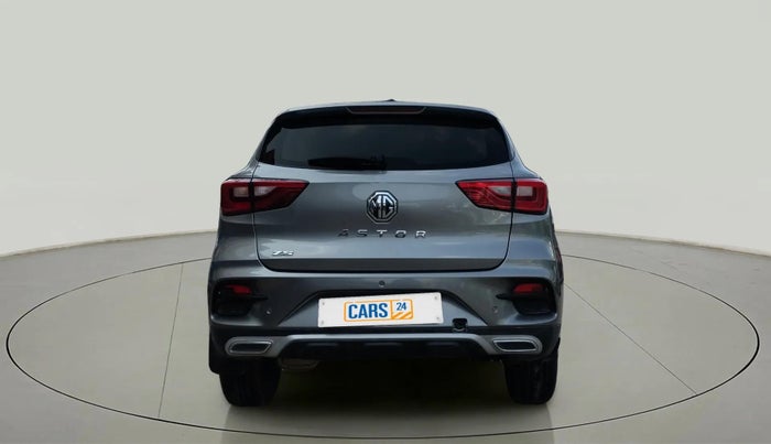 2023 MG ASTOR STYLE 1.5 MT, Petrol, Manual, 23,668 km, Back/Rear
