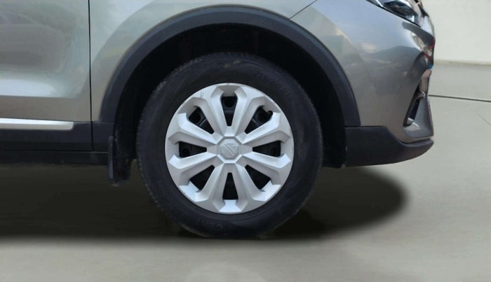 2023 MG ASTOR STYLE 1.5 MT, Petrol, Manual, 23,668 km, Right Front Wheel