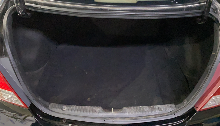 2014 Hyundai Verna FLUIDIC 1.4 VTVT CX, Petrol, Manual, 60,889 km, Boot Inside