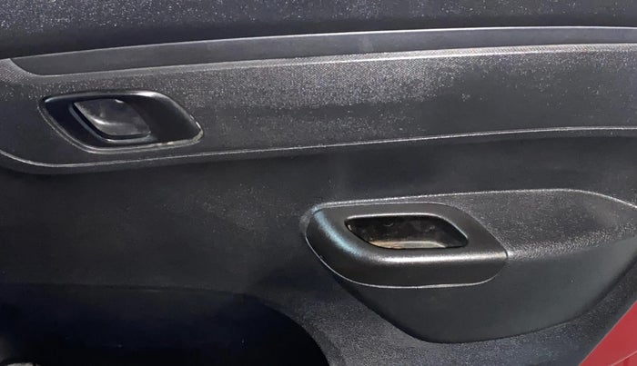 2020 Renault Kwid RXL, Petrol, Manual, 35,844 km, Driver Side Door Panels Control