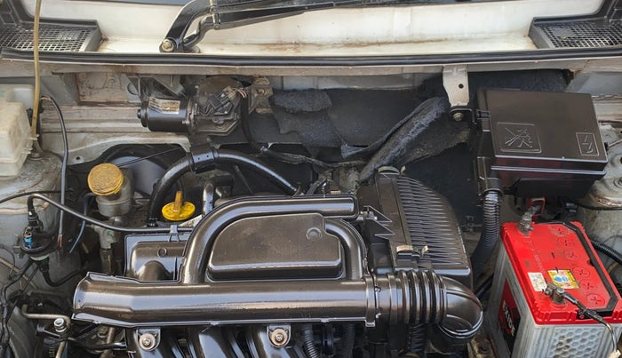 2016 Renault Kwid RXT 0.8, Petrol, Manual, 85,166 km, Engine View