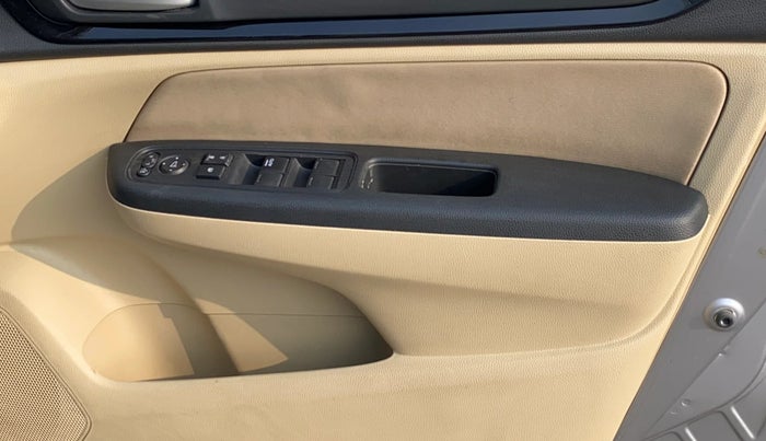 2018 Honda Amaze 1.2L I-VTEC VX, Petrol, Manual, 25,503 km, Driver Side Door Panels Control