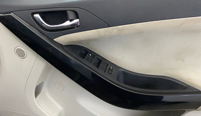 2020 Tata NEXON XZ PLUS PETROL, Petrol, Manual, 51,353 km, Driver Side Door Panels Control