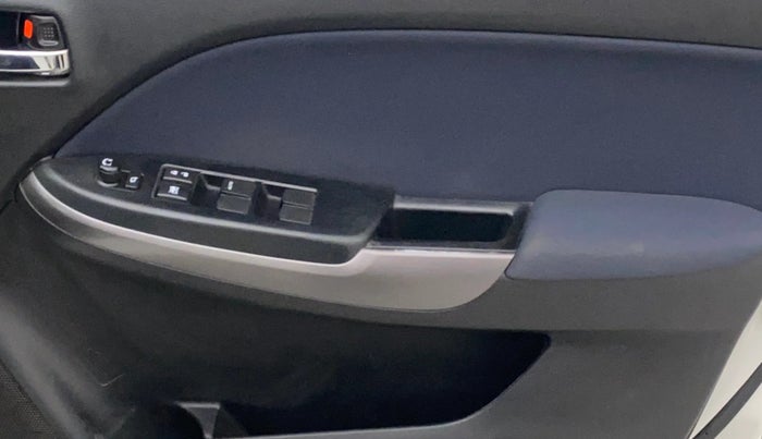 2021 Maruti Baleno ZETA PETROL 1.2, Petrol, Manual, 96,313 km, Driver Side Door Panels Control