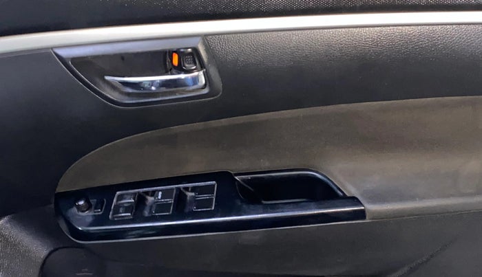2017 Maruti Swift VXI, Petrol, Manual, 74,732 km, Driver Side Door Panels Control