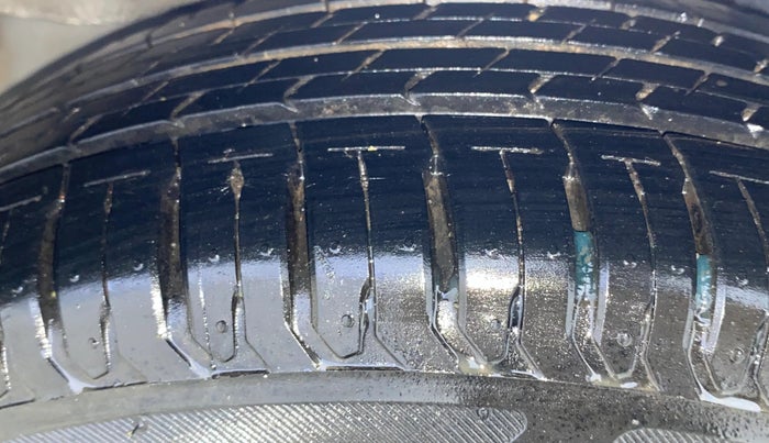 2017 Honda City 1.5L I-VTE V CVT, Petrol, Automatic, 31,836 km, Left Rear Tyre Tread