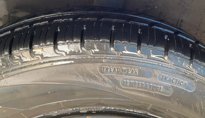 2016 Hyundai Grand i10 SPORTZ 1.2 KAPPA VTVT, Petrol, Manual, 57,278 km, Left Rear Tyre Tread