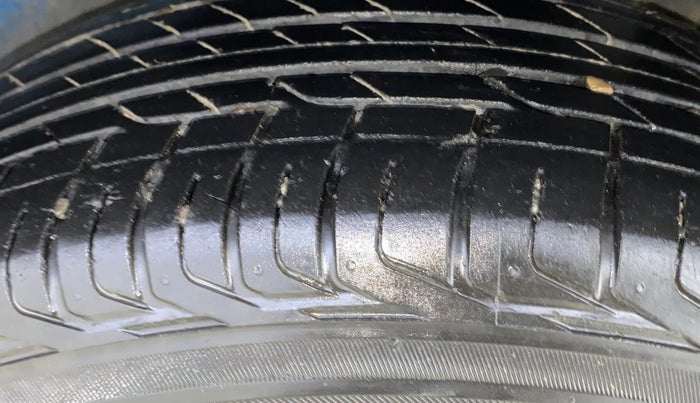 2017 Tata NEXON XZ PLUS DIESEL, Diesel, Manual, 75,307 km, Left Rear Tyre Tread