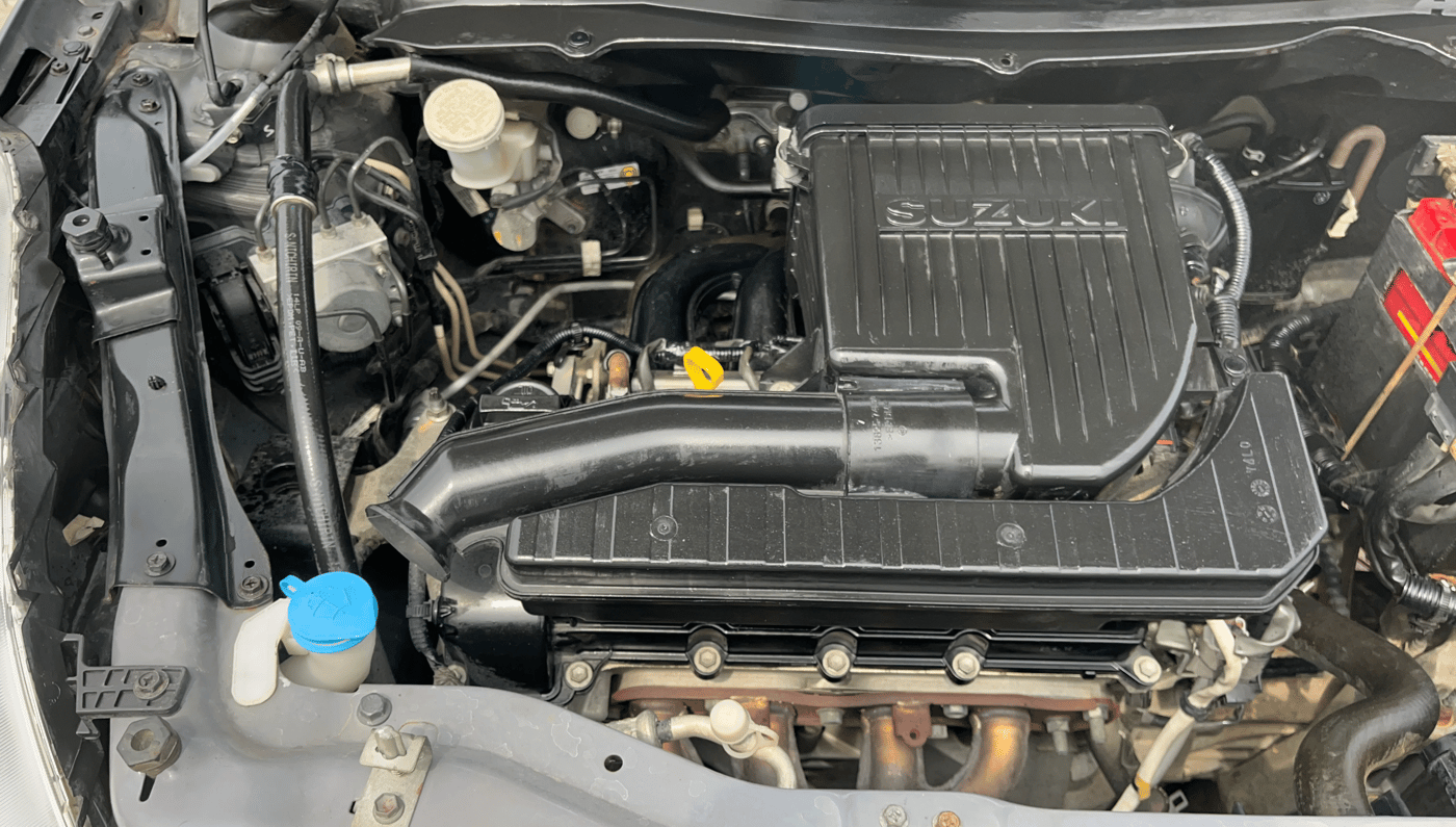 2017 Maruti Swift VXI O, Petrol, Manual, 66,153 km, Engine View - Right