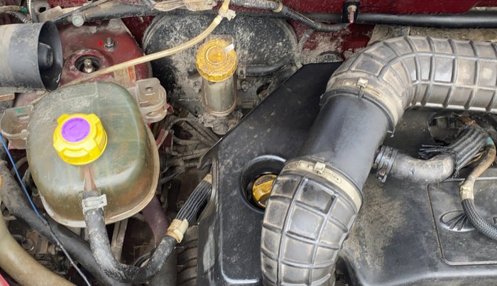 2016 Mahindra Kuv100 K6 PLUS D 6 STR, Diesel, Manual, 85,537 km, Engine View - Right